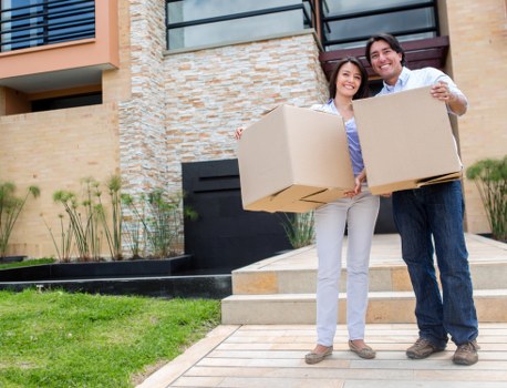 Putney movers preparing a free estimate for a local property relocation